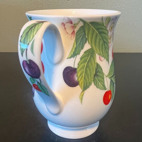 Vtg ROY KIRKHAM Sweet Cherry Fine Bone China Footed Cup ~ Made in England 1999 - Picture 7 of 14